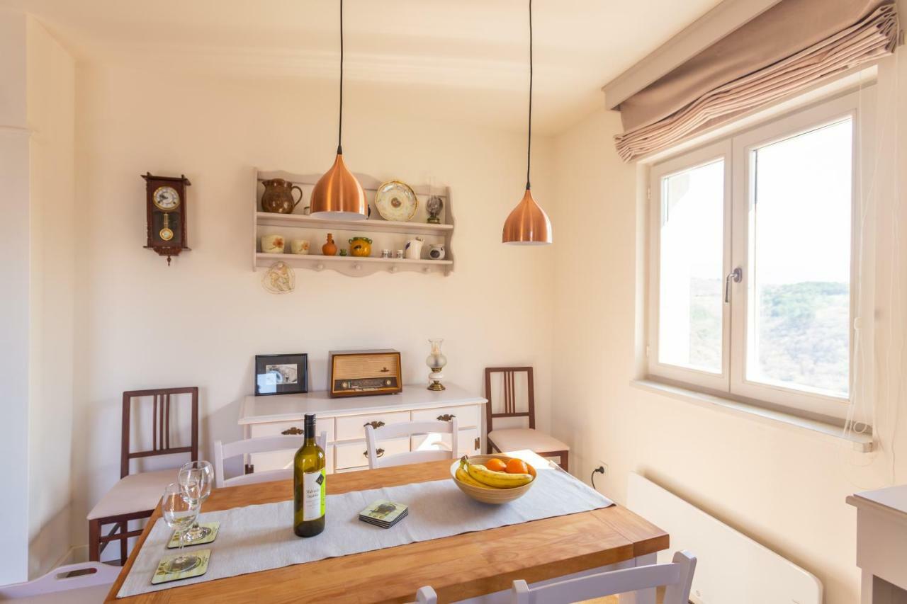 Appartement Adorma Hum Extérieur photo