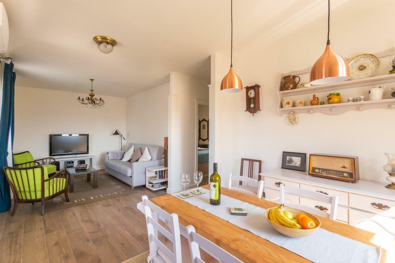 Appartement Adorma Hum Extérieur photo